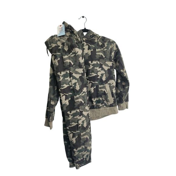 10/12 Class Club Camo Print Hoodie and Joggers Set - Picture 1 of 6